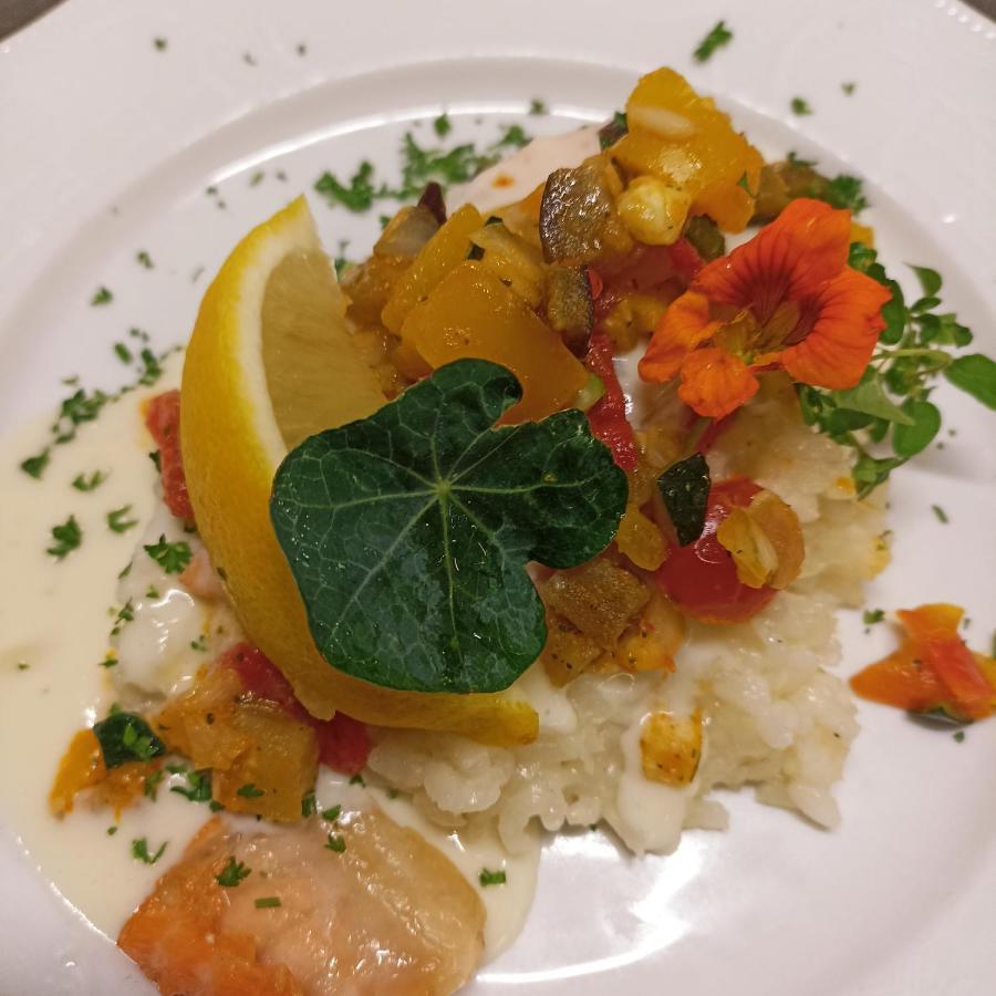 Gasthaus Zum Spaeth Englmannsberg エクステリア 写真